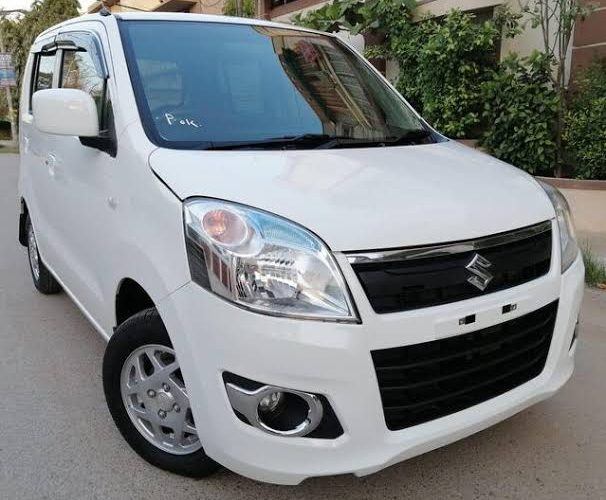Suzuki Wagon R for Rent in Bahria Town Lahore